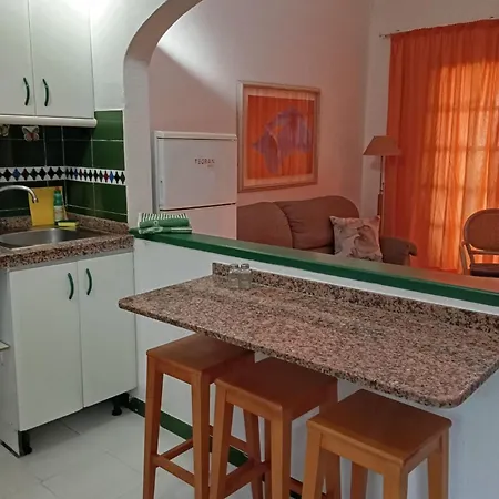 Golden Views Apartment *