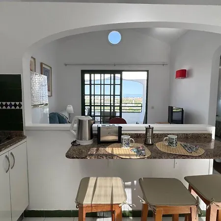 Golden Views Apartment
